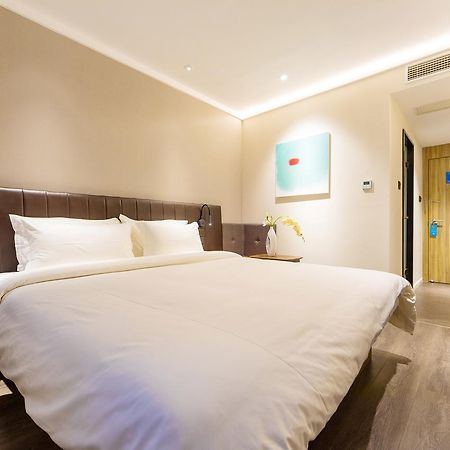 Hanting Premium Hotel Shanghai Dapu Bridge Riyueguang Shopping Mall Exterior photo